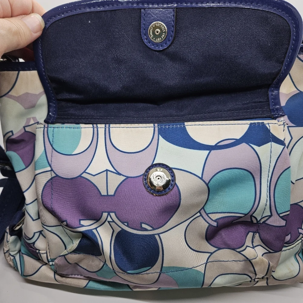 Coach multi color crossbody - Picture 2 of 6